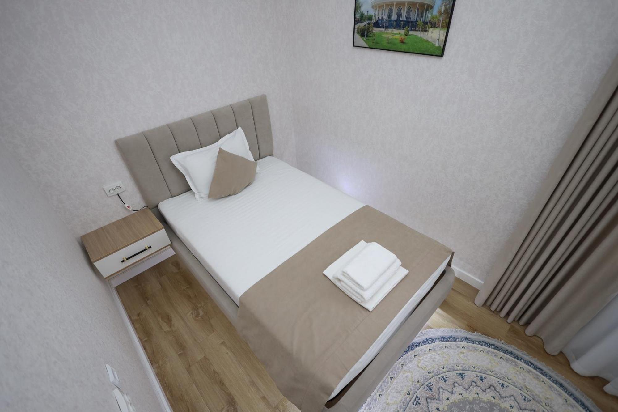 Ideal Hotel Nukus Ngoại thất bức ảnh