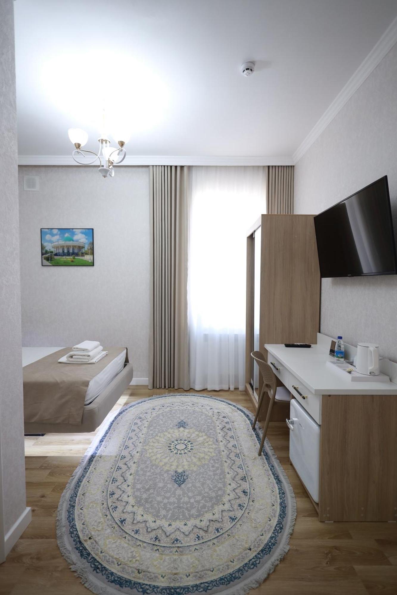Ideal Hotel Nukus Ngoại thất bức ảnh